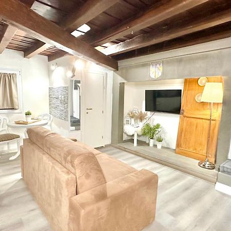 Davanzati Boutique Apartment 佛罗伦萨 外观 照片